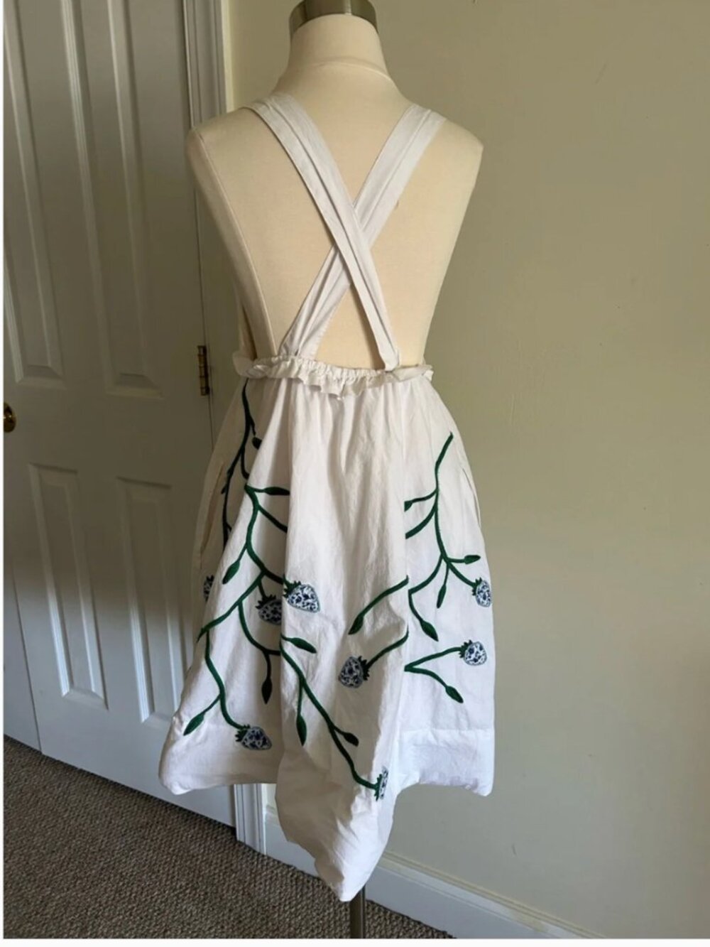 Anthropologie Maeve Fruit Strawberry Embroidered Cotton White Dress size XS - Picture 5 of 9